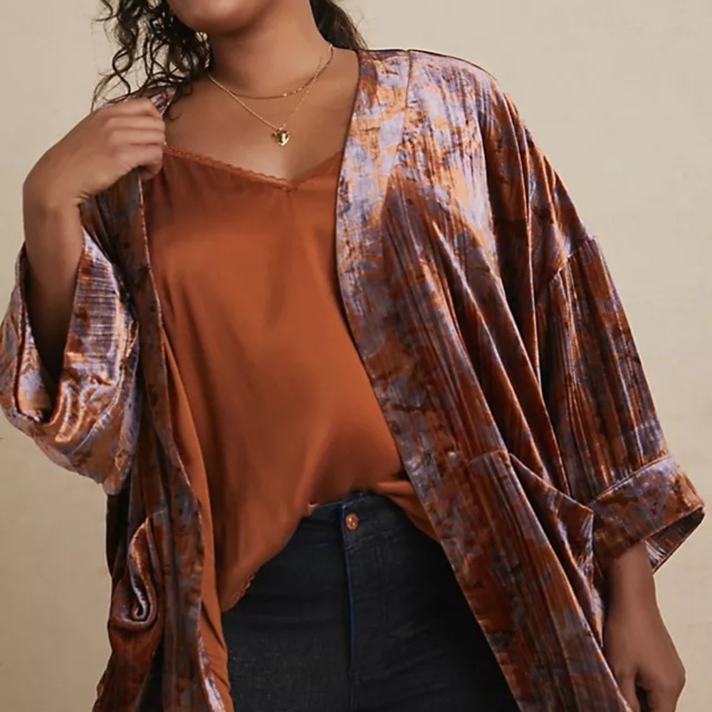 Anthropologie Velvet Esme Kimono - Picture 4 of 8